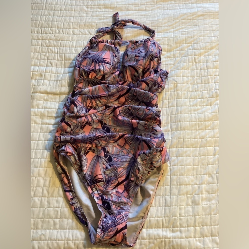 Nwot Size S Swimsuit
